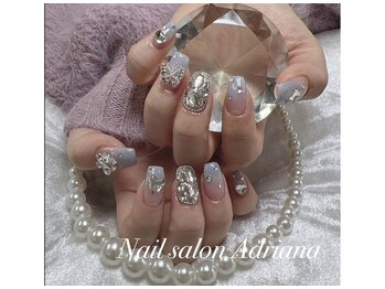 アドリアーナ(ADRIANA)/