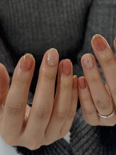エム ネイル(emu nail)/シンプル×ドットネイル