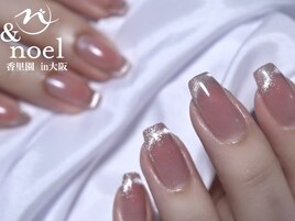 水光マグネットフレンチネイル