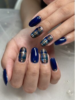 エフアンド(F &)/