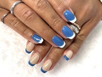 デイズ アイ ベクシー(Day`s eye Becsy)/カラーフレンチ