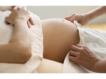 タユタヤ(tayutaya)/マタニティオイルマッサージ