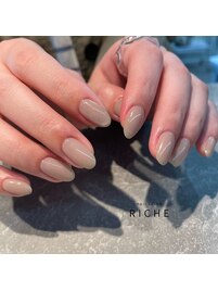 グレー×グリーンちゅるんネイル