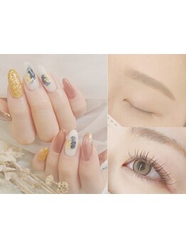 ネイル・アイメニューの同時施術が可能