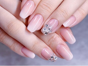ア ネイル(A nail)の写真/〈個室のプライベート空間☆お子様同伴も大歓迎♪〉理想に合ったデザインを実現！モチの良さも定評◎