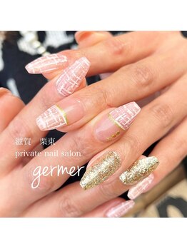 ジェルメ(germer)/ピンクでまとめたツイードネイル