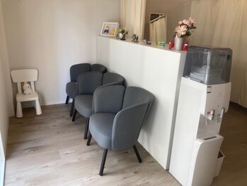 ゲーマーズ整体くらお/待合室