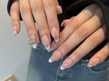 リット バイ セブンルックス 大宮東口店(Lit by 7LOOKS)/90分アート/8000/持ち込み