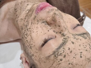 イチグラム(Ichi Glam)の写真/《ハーブトリートメントでリフトUP》年齢を重ねるごとに気になるシミ/しわを改善!お肌の内側から輝く素肌へ