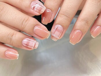 リノネイル(Lino Nail)/チェックネイル