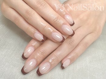 ワイスリー(Y3)/上品な大人気のフレンチネイル