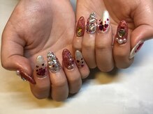 ラウト デコレーションアンドネイルサロン(Lauto Decoration&Nail Salon)/キラキラハートスカルプ