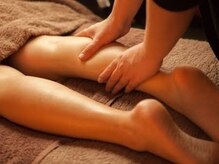 お仕事帰り、疲れ・むくみでパンパンの脚もスッキリ軽く♪