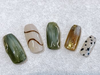 レオパードカーキ　トレンドA