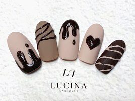 G-44 大人可愛いチョコネイル