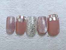 ネイルビート(NAIL BEAT)/ピンク×ラメネイル