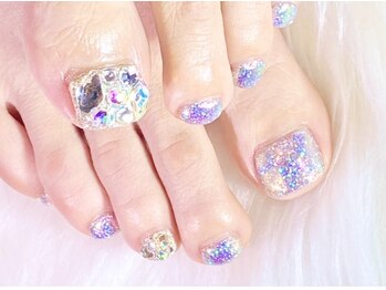 ネイルモンスター(NAIL MONSTER)の写真/貴女のやりたいデザインが何でも叶う★高いデザイン性で大人気★足元をオシャレに魅せるネイルで女子力UP♪