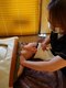 リベラ(LIBERA)の写真/背中から整える本気のバストメソッド◎肩甲骨を緩めて気になるハミ肉をバストラインに流すケア！