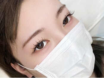 リンド(LINDO)/人気のたれ目デザイン