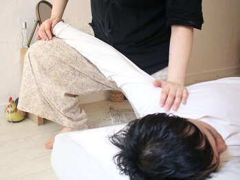 スゥ(Suu)/肩甲骨まわりはおまかせ!