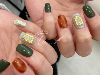 トゥ(To...)/秋☆定番べっ甲ネイル♪