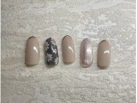 フラワーネイル：yumie