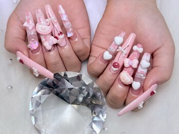 ラヴェニア(La ve nia)の写真/【なんば/日本橋】トレンド感のある1000種類以上のパーツをご用意☆ロング、スーパーロングもお任せ♪