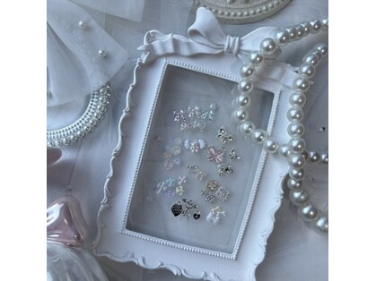 アジュールネイル アンド ビューティ 摂津本山店(AzurNail & Beauty)の写真