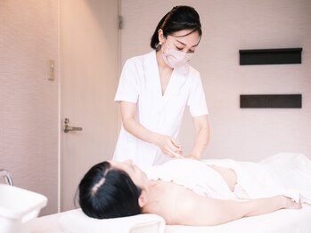 MEGURU 青山 / 表参道店【メグル】美容鍼/小顔/肩こり/リフトアップ/[青山/表参道/美容鍼/小顔]