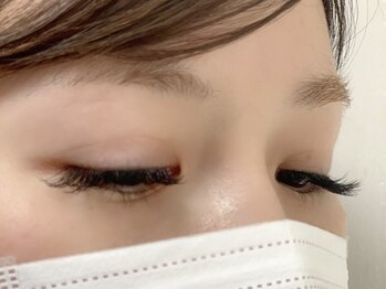 ドゥ エイチ(deux h)/目を閉じてもかわいく♪