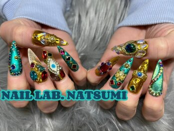 ネイルラボ ナツミ(NAIL LAB. NATSUMI)の写真/あなた好みのカラー×パーツの組み合わせで気分上々♪さまざまなジャンルのパーツをご用意しております！