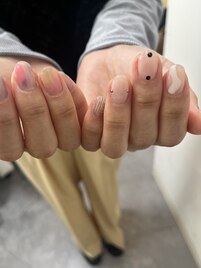 ちぐはぐおしゃれネイル