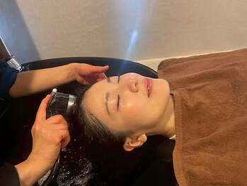 美津の頭癒しの写真/今年も暑い！夏の頭皮臭・べたつく汗・皮脂を爽やかに解消！スカルプケアトリートメントでスッキリ頭皮へ◎