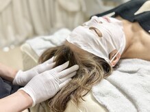 アンドエム(&M)/頭皮を引き上げキュっと引き締め