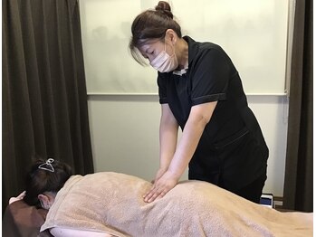 ディアカラダ(Dearカラダ)の写真/極上の癒しタイム【新規】もみほぐし40分3,980円~日々溜まった疲れをリセット!指圧で血行促進/疲労解消