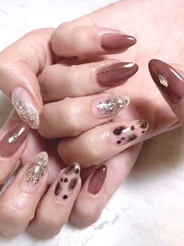 フューチャー 新大久保(FUTURE)/