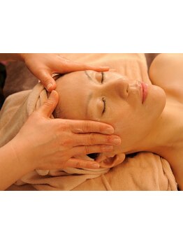 ヘッドスパで癒されたい