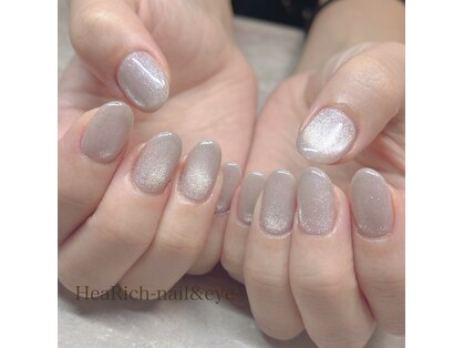 ハーリッチ ネイルアンドアイ(HeaRich)の写真