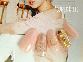 【スタッズネイル】