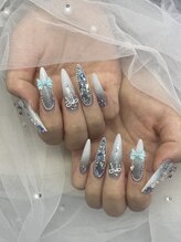 ノイラネイルスタジオ(Noiranail_ studio)/長さだし＋やり・つけ放題