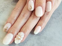 朱花 プルバイシュカ(fle by 朱花)/お花ネイル