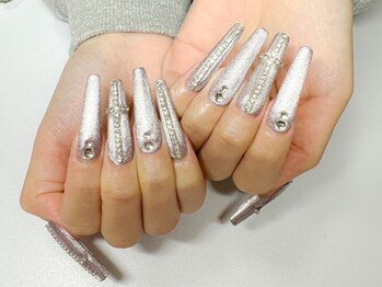 アミィ ネイル(amie nail)の写真/『高技術×ハイクオリティ』自爪のような自然な長さ出しでスラッと美しい指先へ♪スカルプも可◎