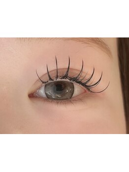 ボリュームのある目元にしたい