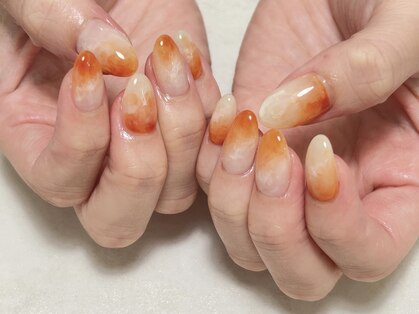 リフラ チャヤ(Li-Fra CHAYA)の写真