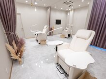 ルミナ 伊勢崎店(Lumina)の雰囲気（全席ソファー席、TV設置◎ゆっくりお過ごしいただけます！）