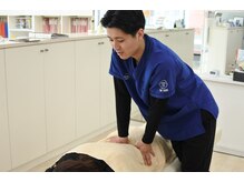 TOP接骨 鍼灸 蒲生東口院/デスクワークで腰が痛む方必見