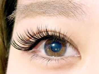 ラヴィーナプレミアム 西葛西(LavenuPremium)の写真/話題の新技術【3Dボリュームラッシュ】導入!ふわふわで軽い付け心地・モチ・濃密ボリュームが叶う♪