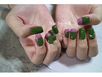 ネイルサロン R/スタイリングコース