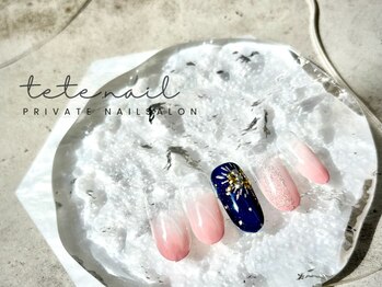 テテネイル(tete.nail)/フラワー風アレンジ×大人ネイル