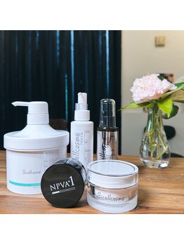 ランプ(LAMP)/マイクロニードルピーリング